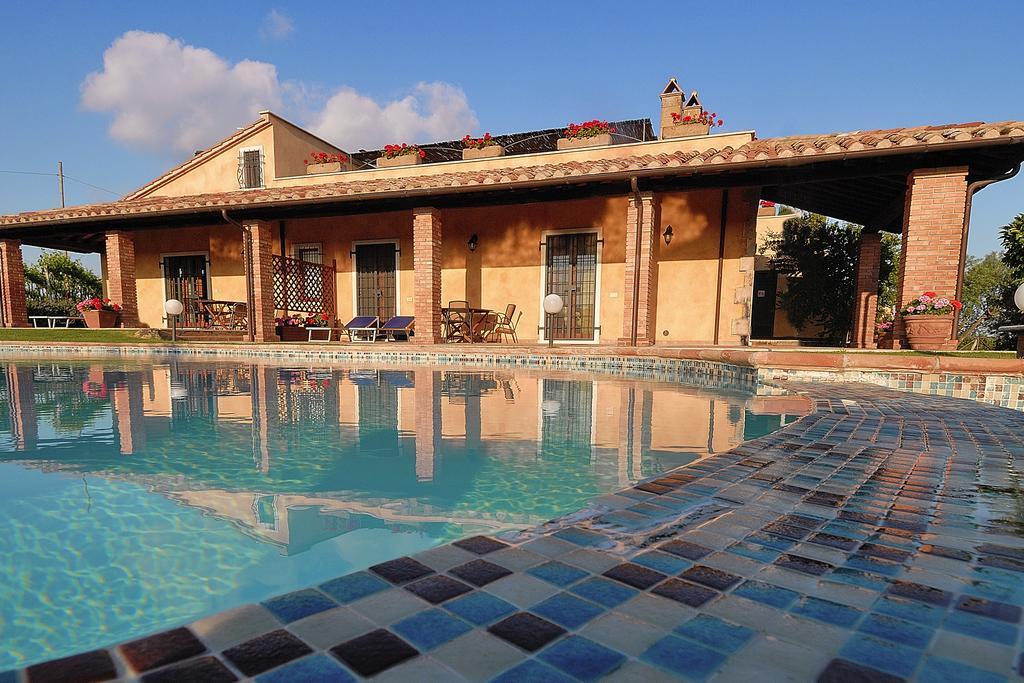 Agriturismo Poggio Delle Conche Pitigliano Exterior foto